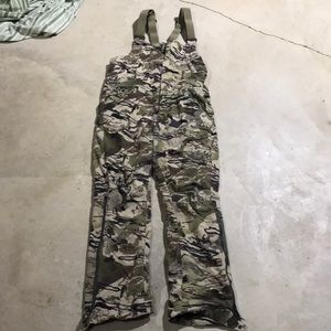 UNDER ARMOUR HUNT BARREN CAMO STORM BIB OVERALLS